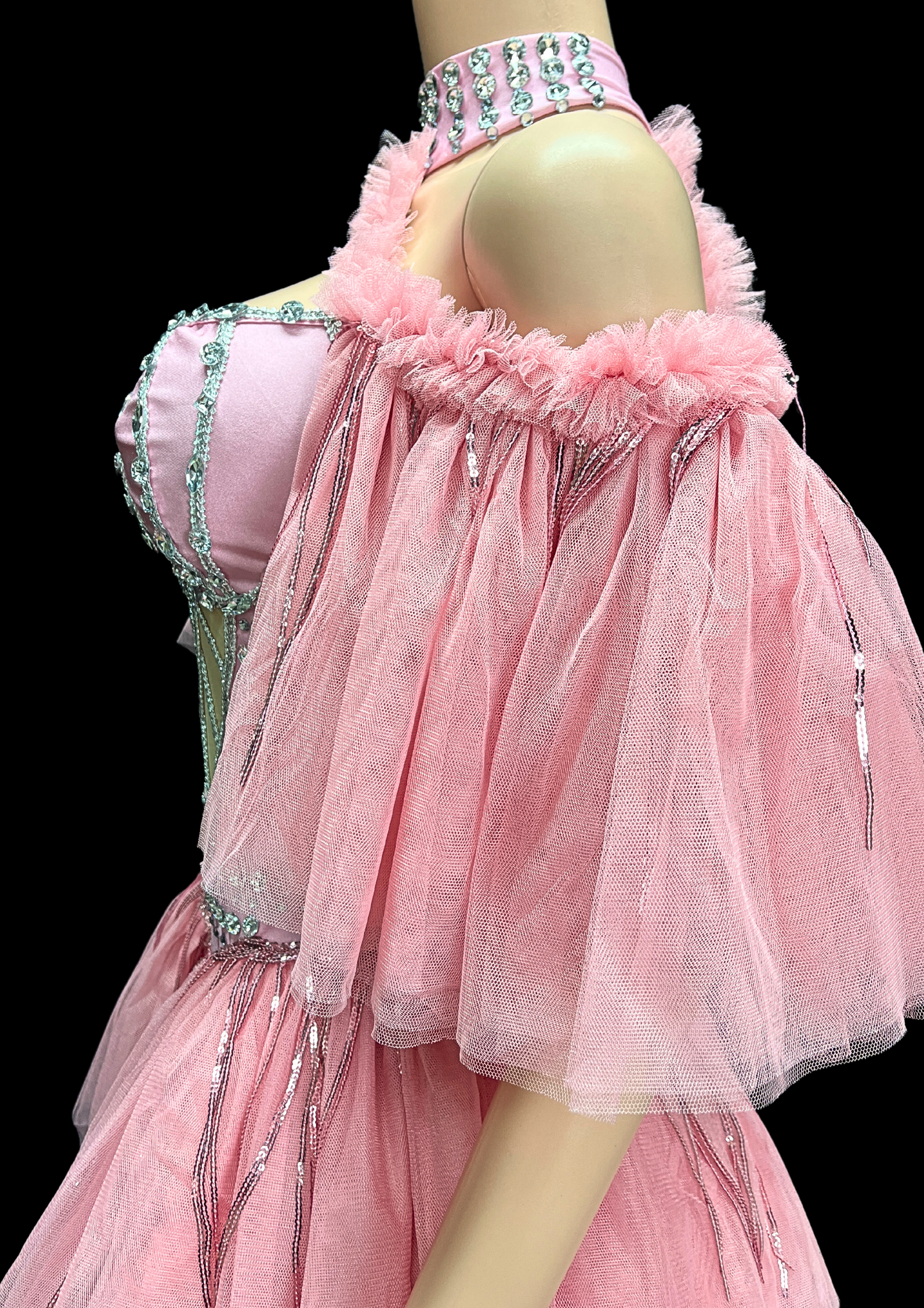 Mini Dress: Rosy Delight - Gorgeous Festival Outfits - Glamstone