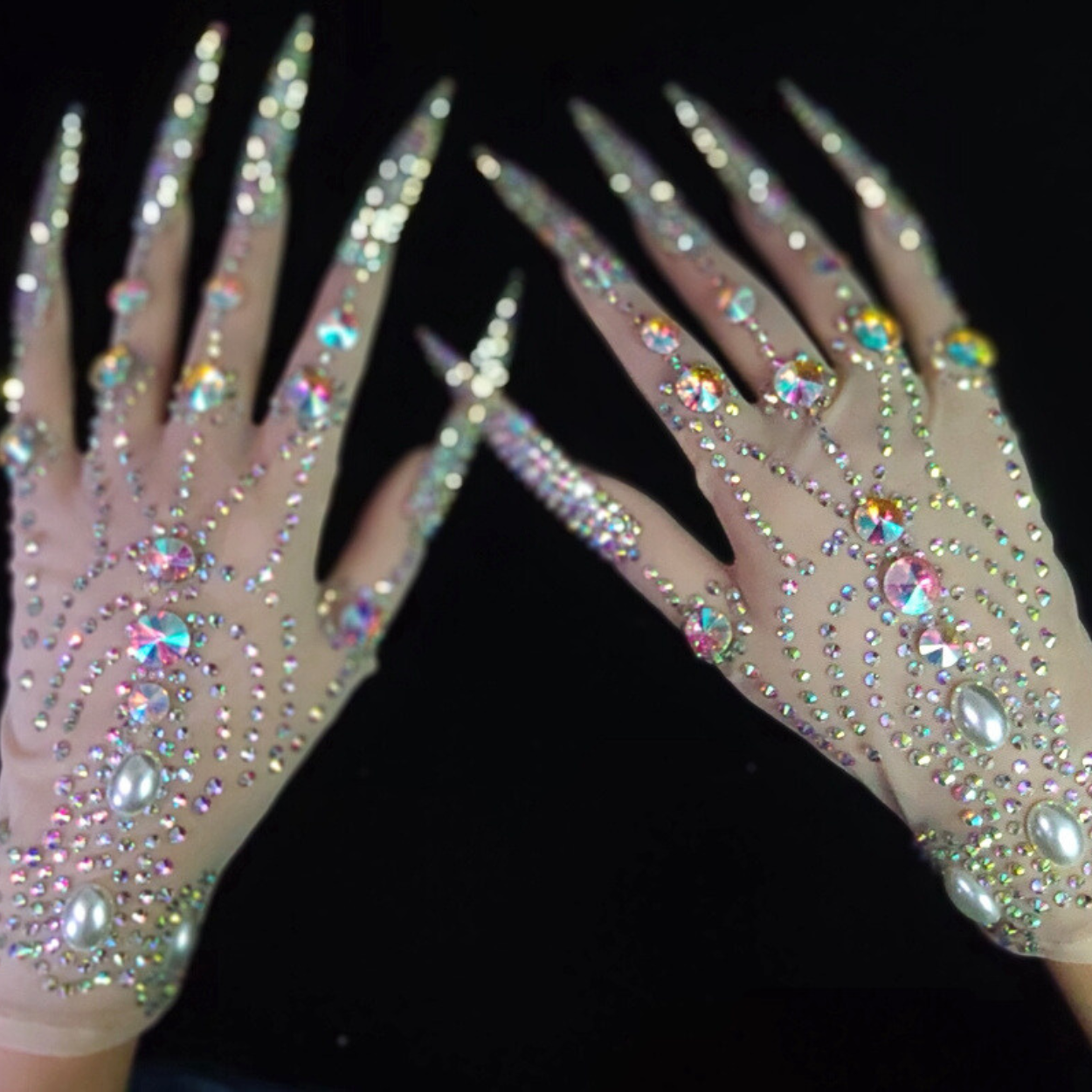 Party Gloves: Glow Rush - Gorgeous Festival Outfits - Glamstone