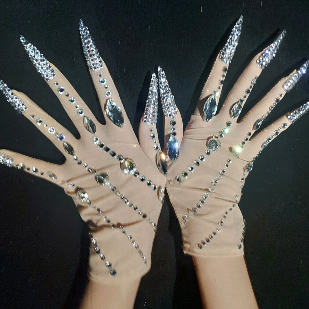 Party Gloves: Disco Dash - Gorgeous Festival Outfits - Glamstone