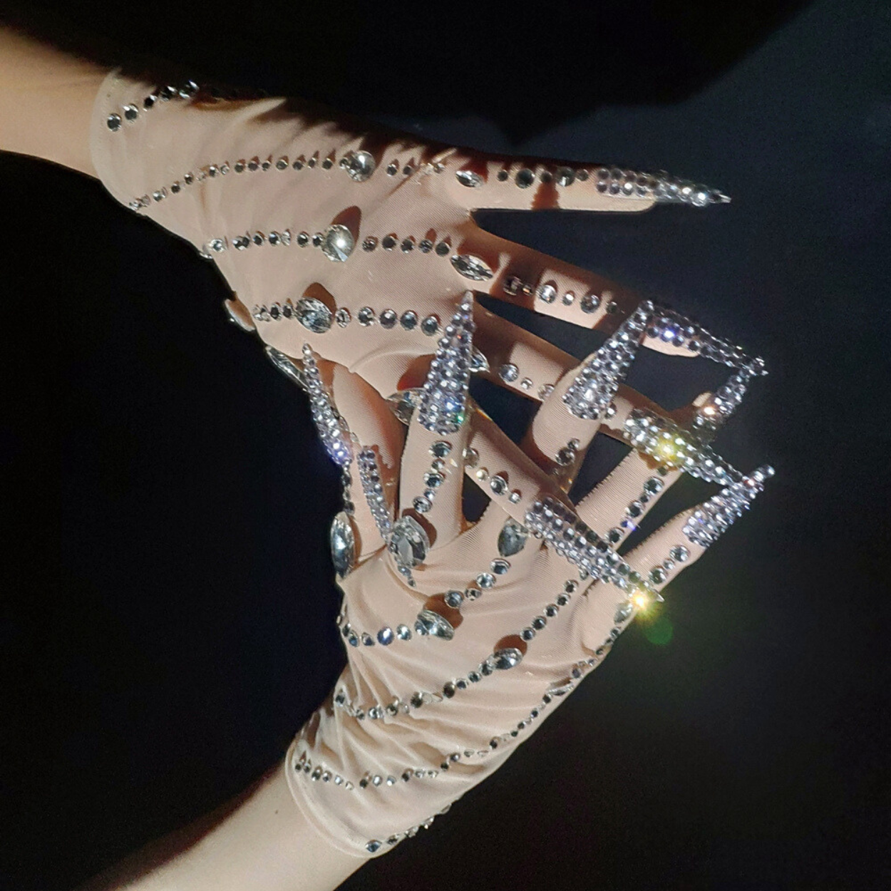 Party Gloves: Disco Dash - Gorgeous Festival Outfits - Glamstone