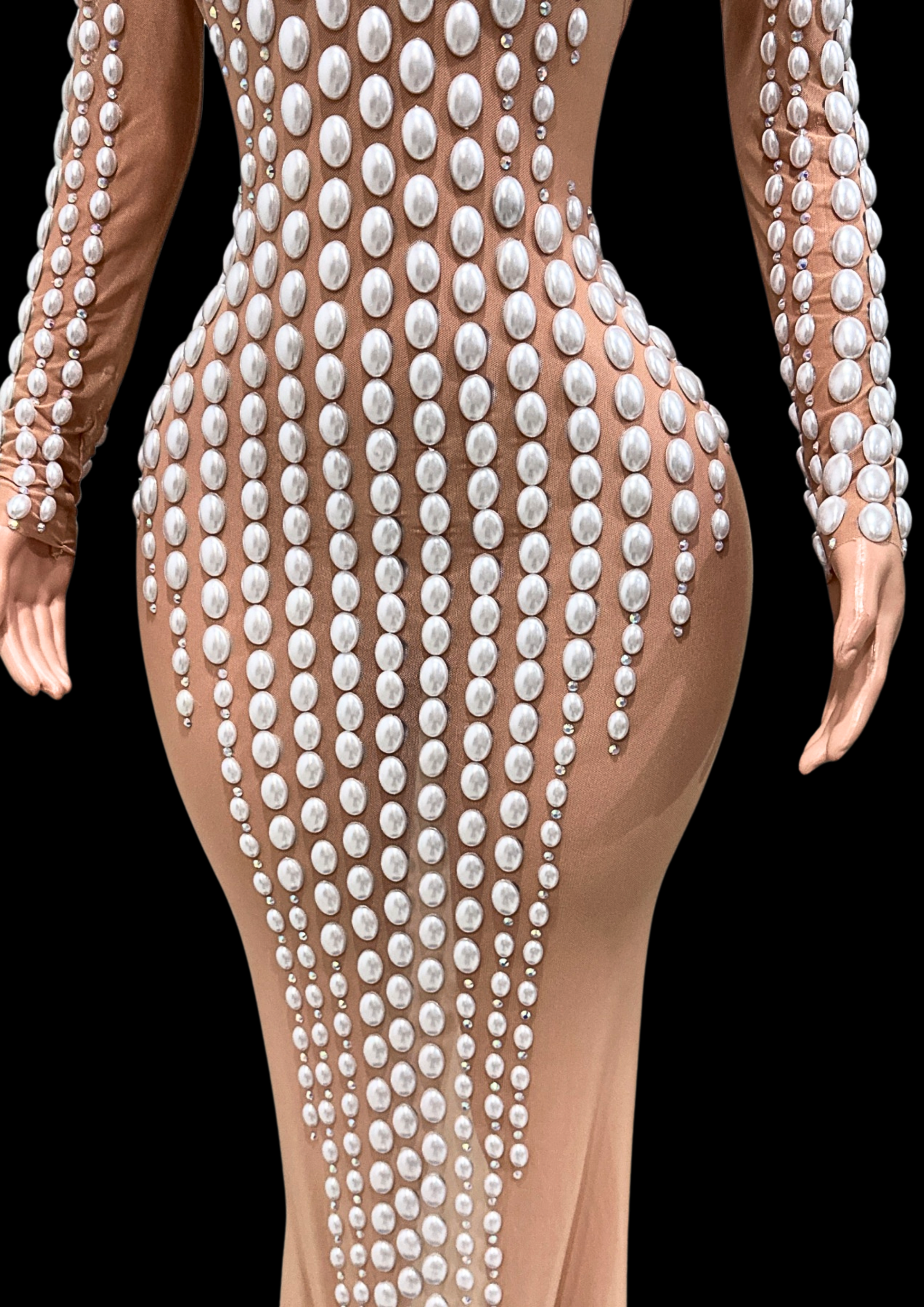 Maxi Dress: Arctic Beauty - Gorgeous Festival Outfits - Glamstone