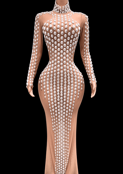 Maxi Dress: Arctic Beauty - Gorgeous Festival Outfits - Glamstone