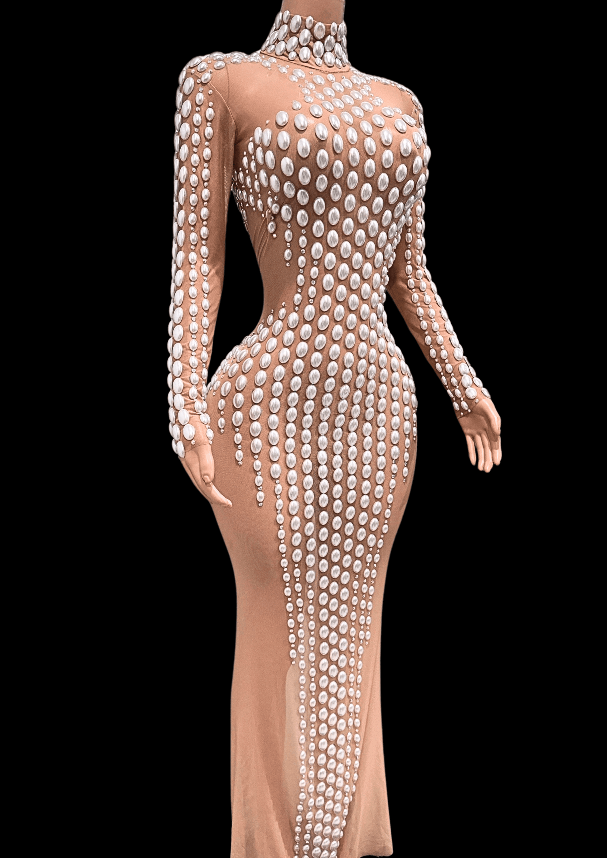 Maxi Dress: Arctic Beauty - Gorgeous Festival Outfits - Glamstone