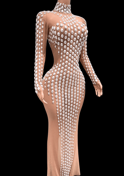 Maxi Dress: Arctic Beauty - Gorgeous Festival Outfits - Glamstone