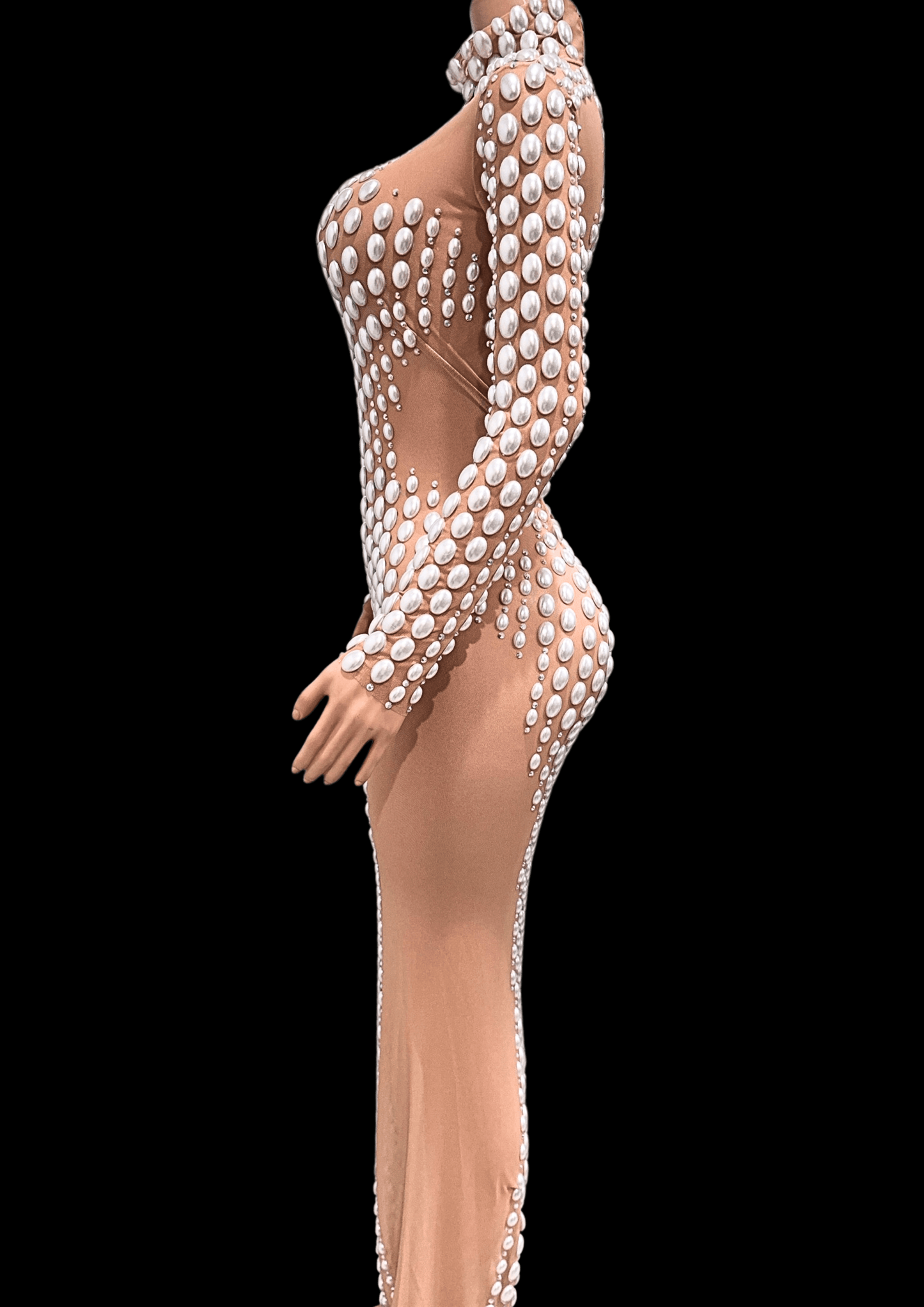 Maxi Dress: Arctic Beauty - Gorgeous Festival Outfits - Glamstone