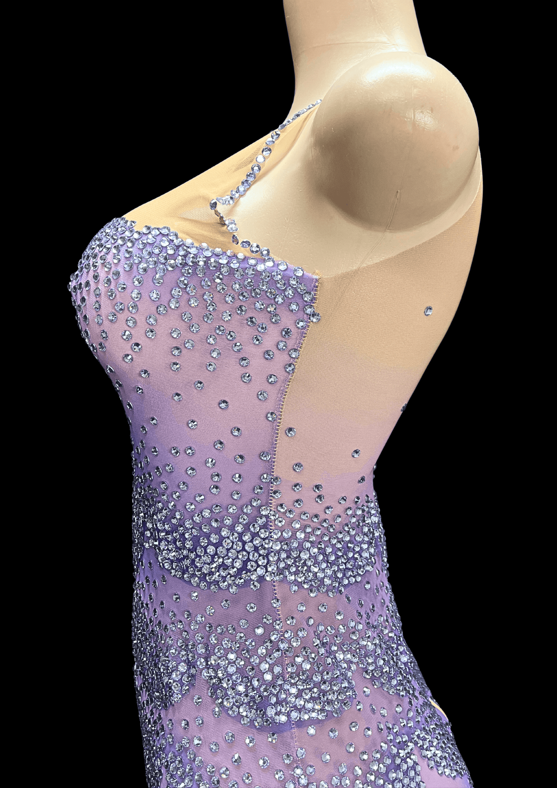 Mini Dress: Sweet Seduction