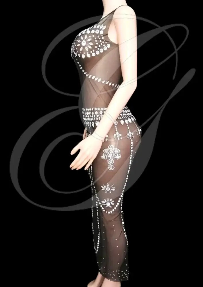 Maxi Dress: Cassandra - Gorgeous Festival Outfits - Glamstone