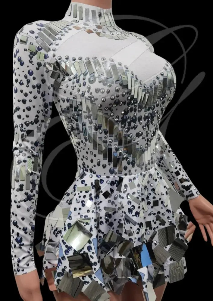 Mini Dress: Priscilla - Gorgeous Festival Outfits - Glamstone